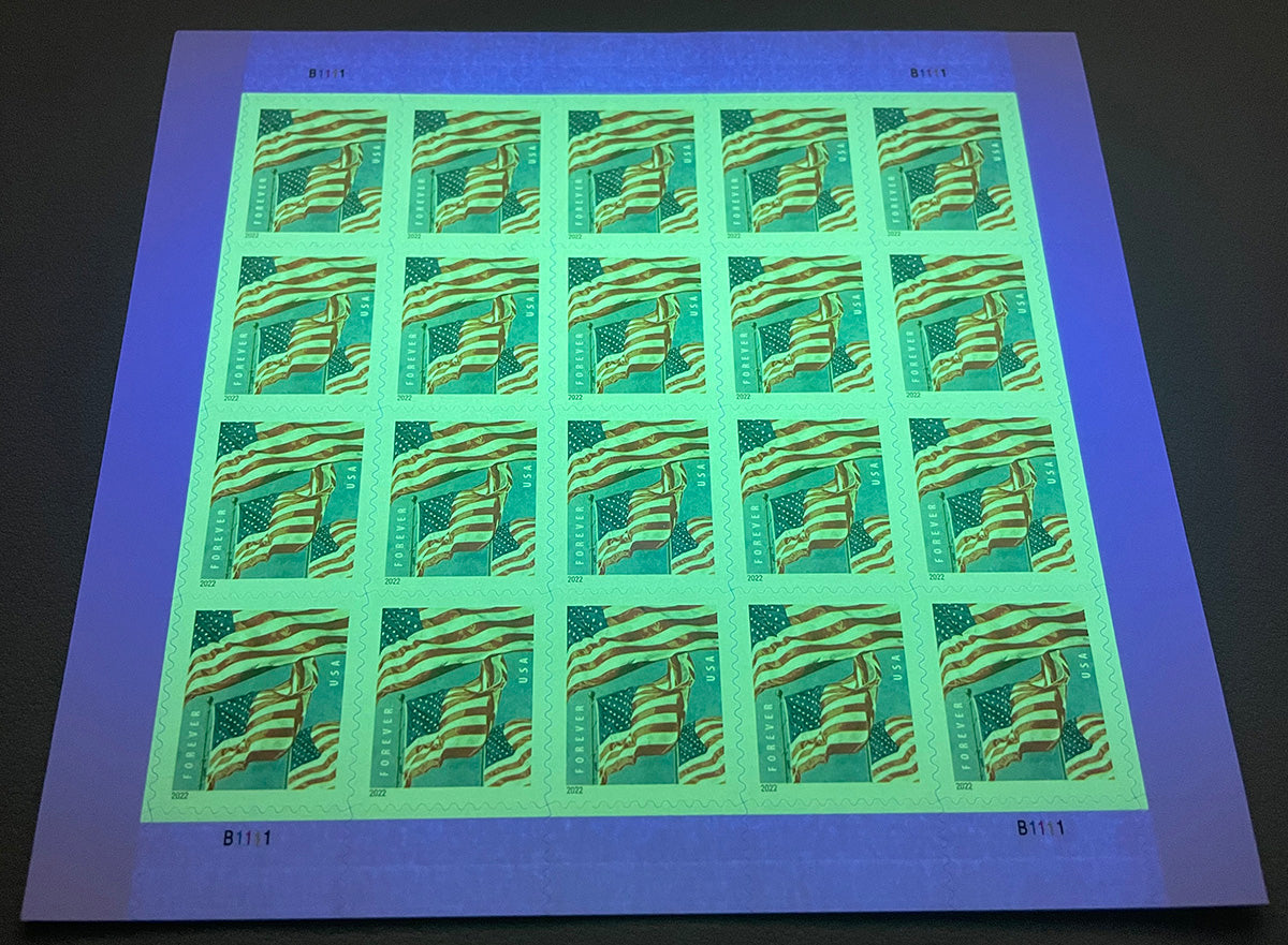 (2022) American Flag Forever Stamps